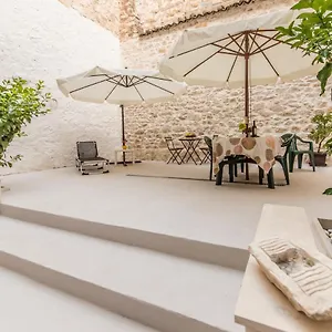  Couette-café Carlentini House Italie