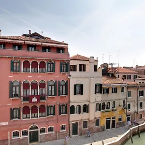 *** Maison d'hôtes Palazzo Schiavoni Residenza D'epoca & Suite-apartments Italie